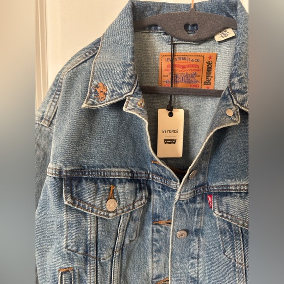 BEYONCÉ X LEVI’S limited edition blue denim jacket - Picture 4 of 7